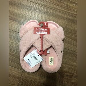 Nwt Pink House Shoe Slide Slippers